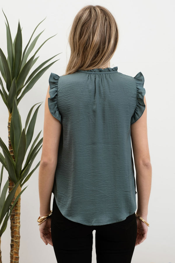 Sleeveless Ruffle Collared Top With Front Tie