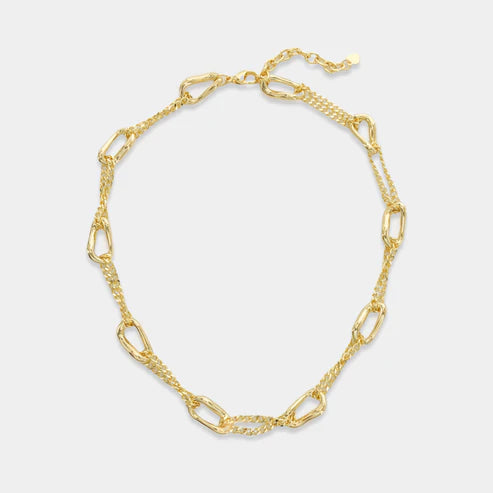 Twisted Chain with Gold Links