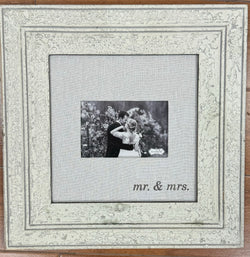 Mr & Mrs 15x15 Frame