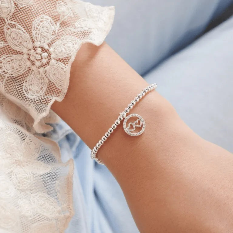 A Little 'Amazing Friend' Bracelet in Silver Plating - Heritage-Boutique.com