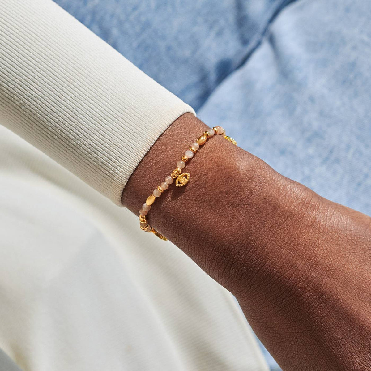 A Little Affirmation Card 'Protection' Bracelet