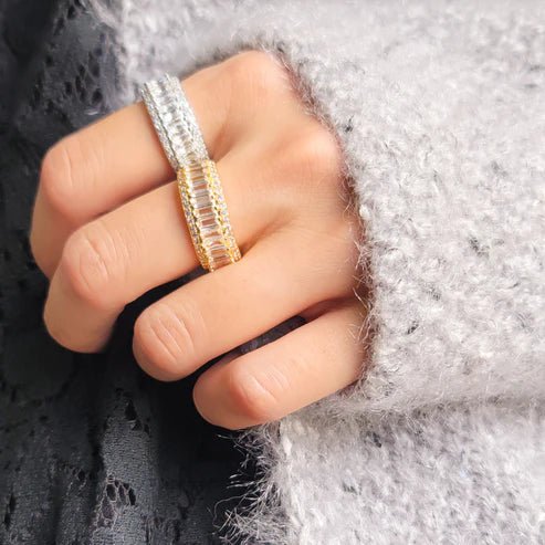 Briliiant CZ Rhodium Silver Ring - Heritage - Boutique.com