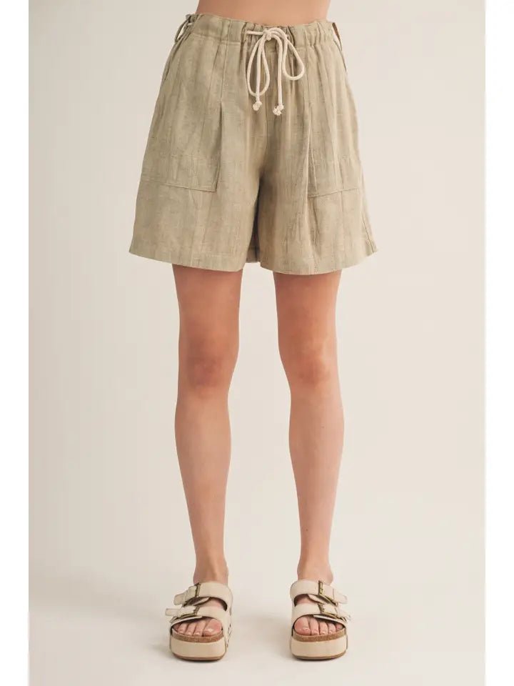Drawstring Waist Pleated Patch Pocket Shorts - Heritage - Boutique.com