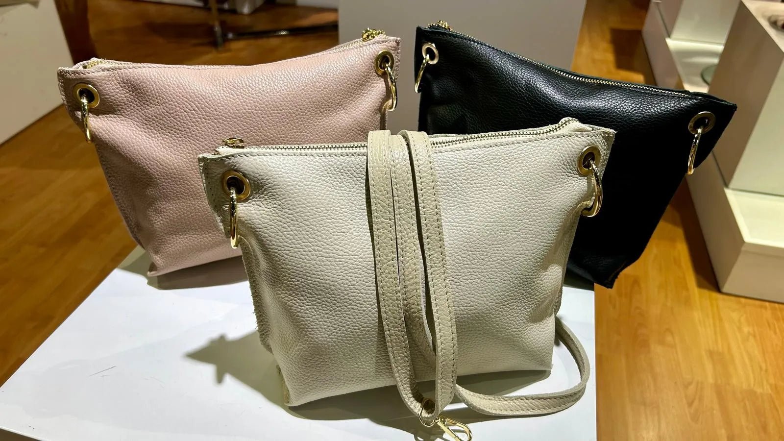 Leather Hand Bag - German Fuentes - Heritage - Boutique.com