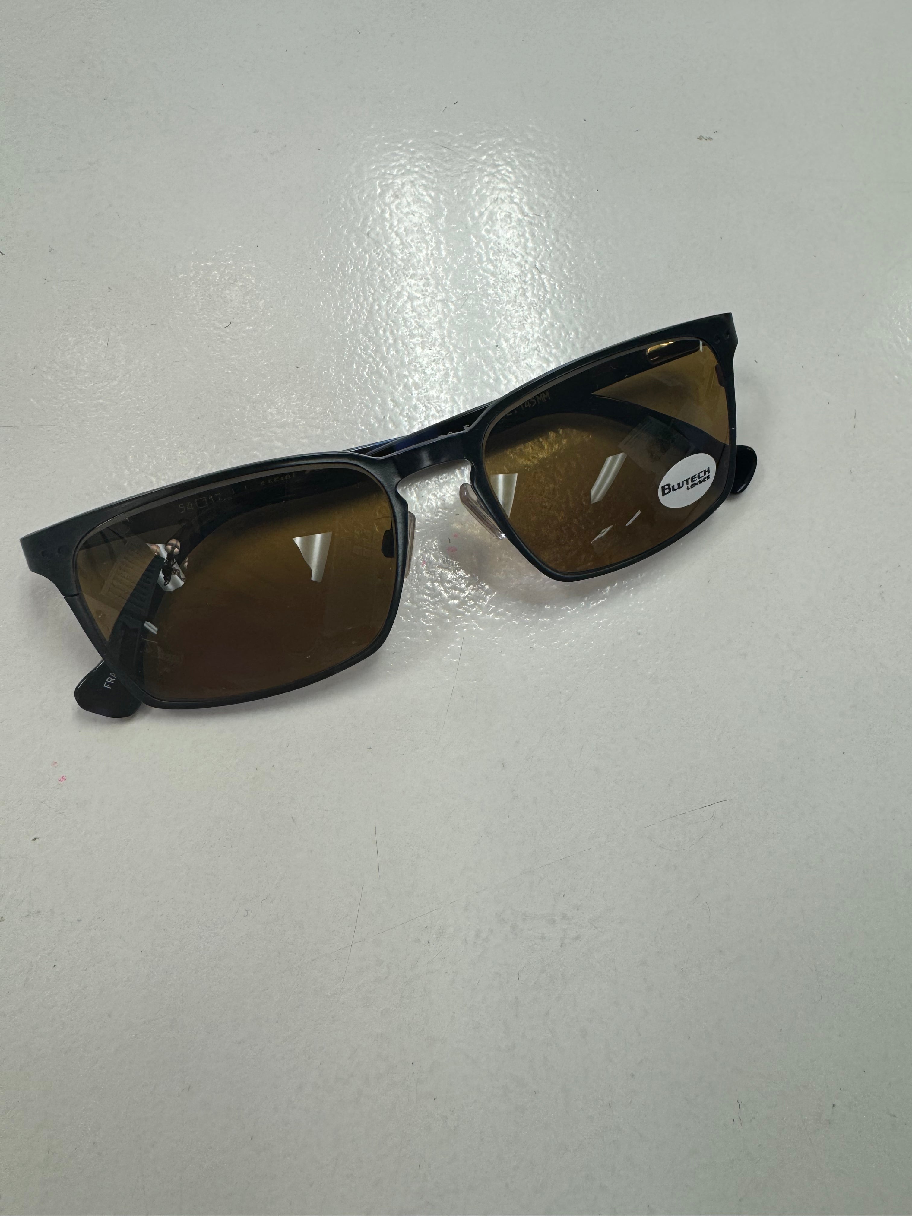 Marc Echo Mischief Sunglasses - Heritage-Boutique.com