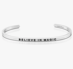 Mantra Band "Believe in Magic" in Silver