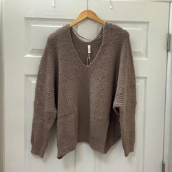 Oversized Soft Textured Sweater - Heritage-Boutique.com
